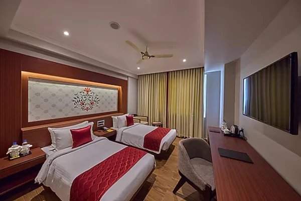 hotel with swimming pool in srinivasapuram, tirupati - golden tulip tirupati