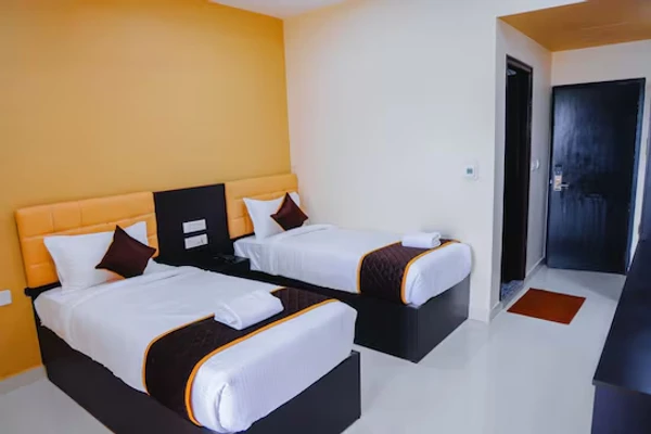 jacuzzi hotel in maruthi nagar, tirupati - hotel raaga inn