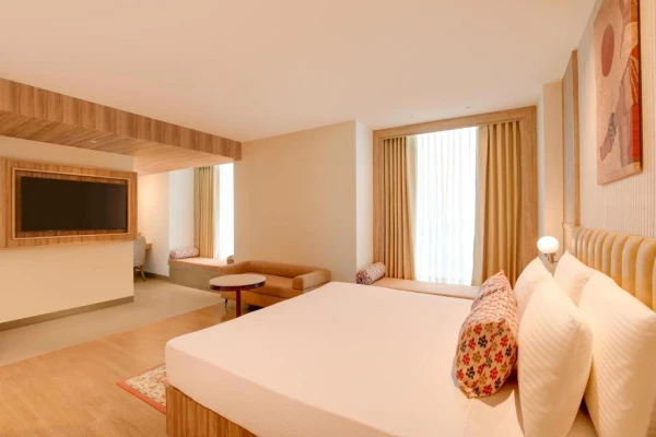 hotel with bar in tiruchanur, tirupati - lemon tree premier tirupati