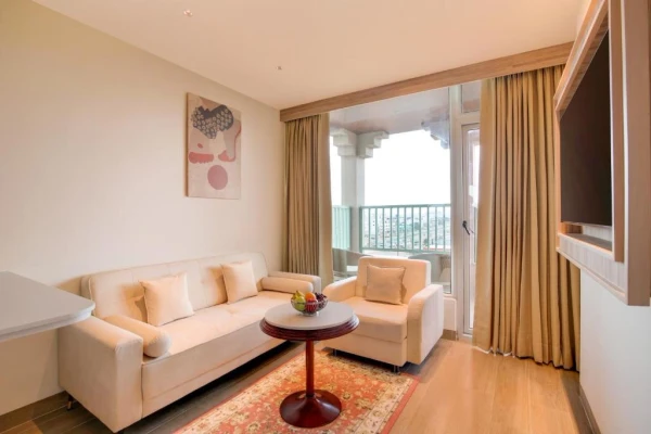 hotel with free parking in tiruchanur, tirupati - lemon tree premier tirupati