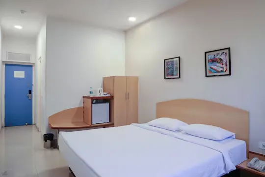 unmarried couple friendly hotels in ginger hotel in tirupur tiruppur