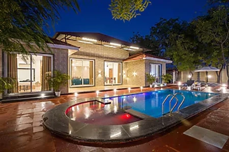 hotel room booking in badgaon, udaipur - alaya stays roohmon's 5 bhk with private pool, garden & bar