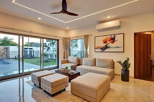 hotel with bar in girwa, udaipur - elivaas horizon luxurious 5bhk villa with private pool udaipur