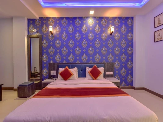hourly stay hotels in hotel golden leaf udaipur