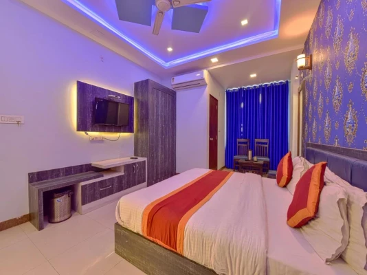 best corporate hotels in hotel golden leaf udaipur