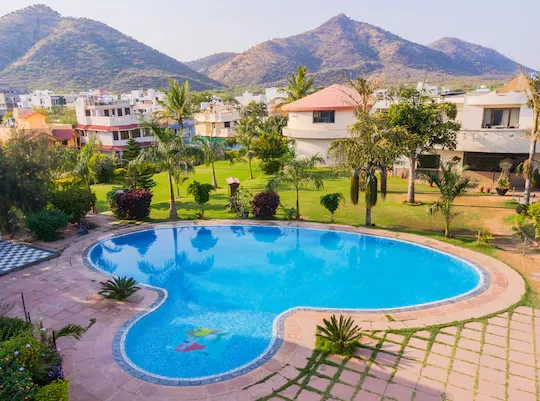 hotel with banquet hall in gorvdhan sagar lake, udaipur - jeevantara resort by alaya stays udaipur