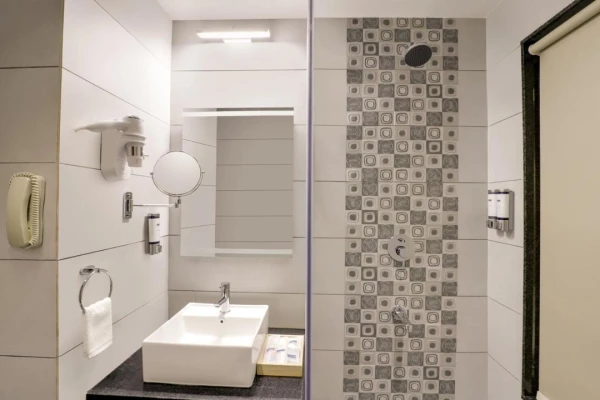 hotel with free parking in madri industrial area, udaipur - keys select by lemon tree hotels udaipur