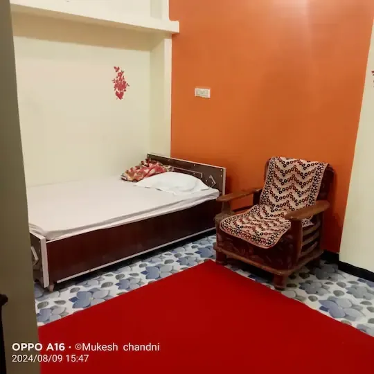 homestay in railway station, ujjain below 1000 - amul homestay