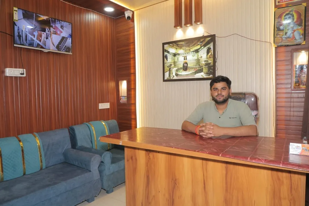 best day time hotels in hotel jaya palace ujjain