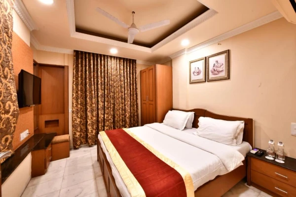 hotel with banquet hall in saiyed vasna road, vadodara - click white house residency vadodara