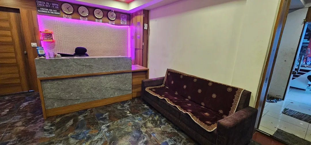 day use hotels in hotel hill view vadodara