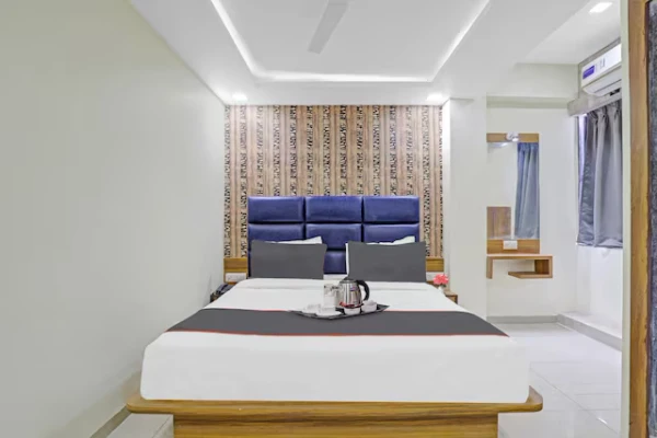 hotel near vadodara railway station - hotel hill view