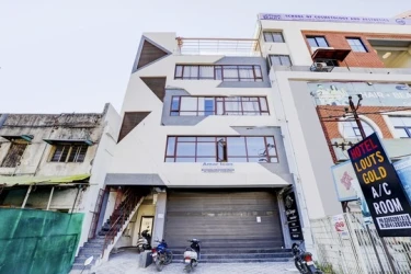 fatehgunj, vadodara hotel booking - hotel lotus gold