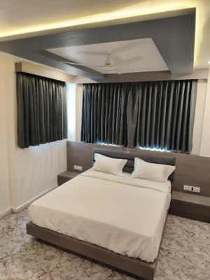 hotel room booking in karelibaug, vadodara - hotel r gold