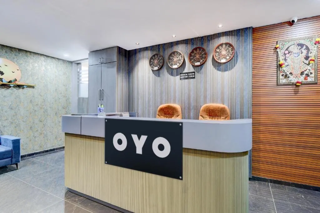 hourly stay in hotel r town vadodara