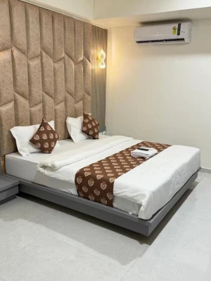corporate hotels in hotel runway vadodara