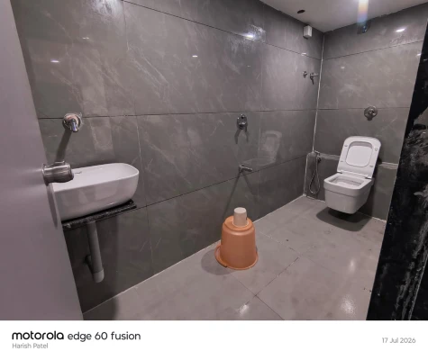 group holiday hotels in hotel satyam vadodara