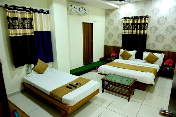 hotel with gym in harni, vadodara - hotel shiv inn