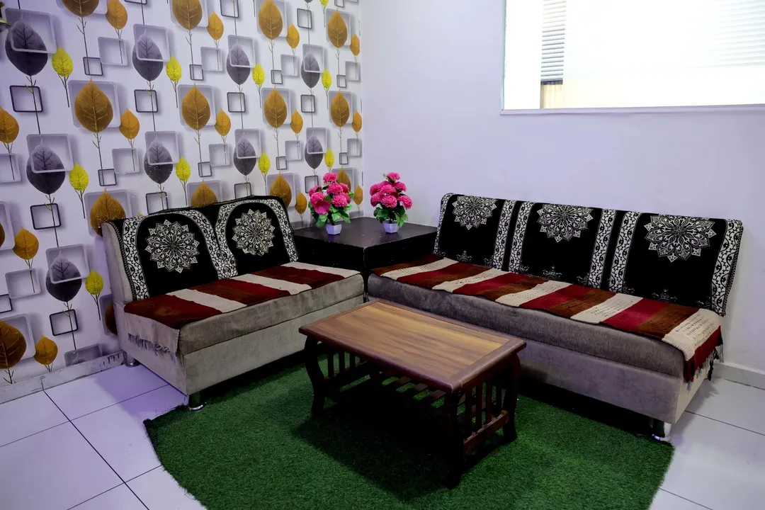 budget hotels in hotel shiv inn vadodara