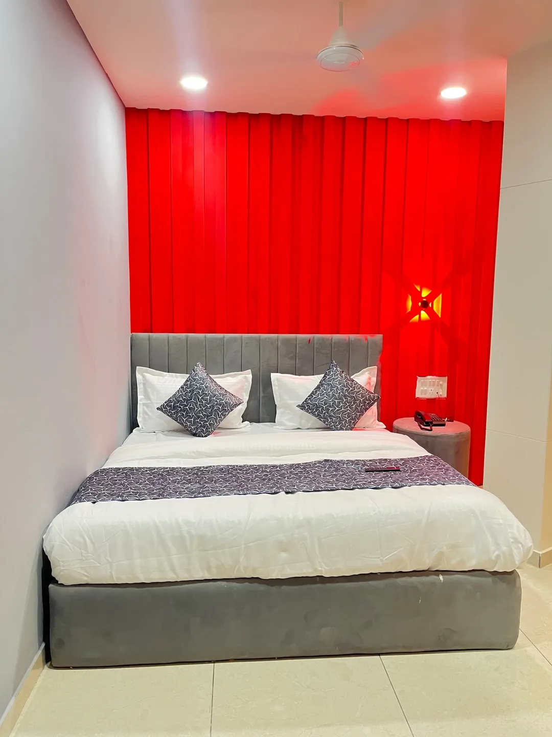 best couple friendly hotels in hotel x fortune vadodara