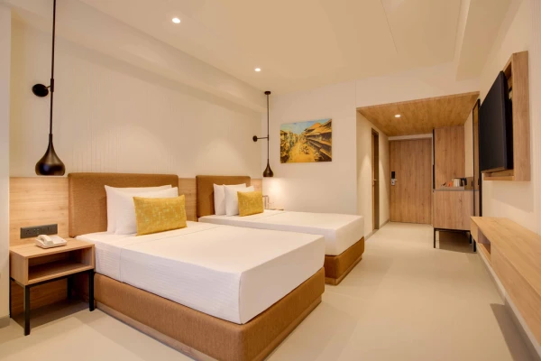 hotel with banquet hall in akota, vadodara - lemon tree premier vadodara