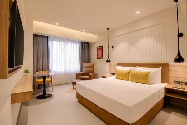 family hotel with pool in akota, vadodara - lemon tree premier vadodara