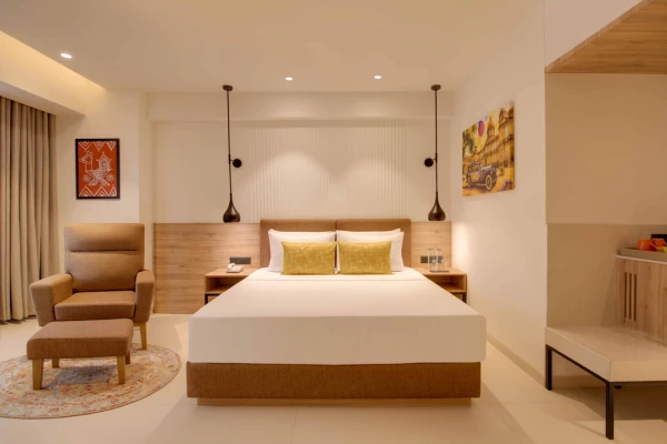 hotel with free parking in akota, vadodara - lemon tree premier vadodara