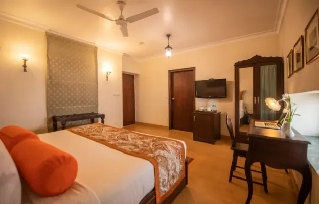 Hotel with banquet hall in shivala ghat, varanasi - amritara suryauday haveli