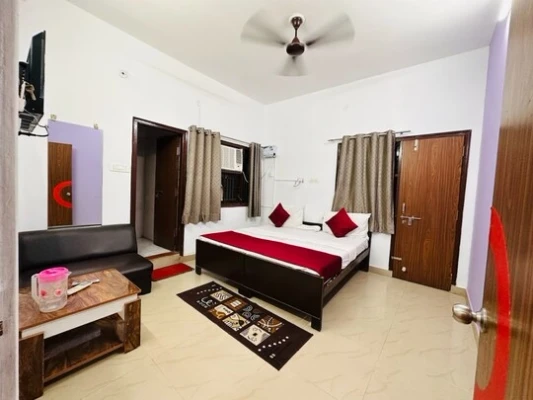 hotel near varanasi railway station - hotel aprajita