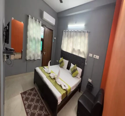 3 star hotel in nagwa lanka, varanasi - hotel aprajita