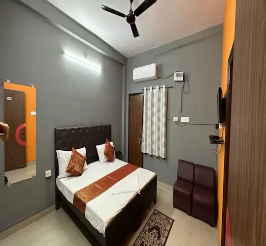 early check in hotels in hotel aprajita varanasi