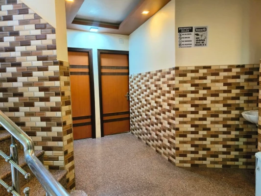 best luxury hotels in hotel h m international varanasi