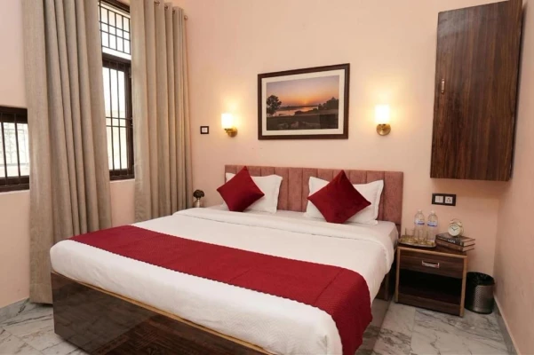 day stay hotels in hotel pavitram the bhu stay varanasi