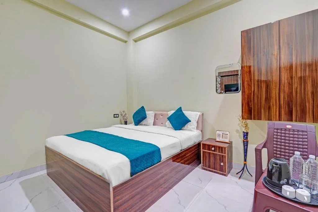 best hourly hotels in hotel pavitram the bhu stay varanasi