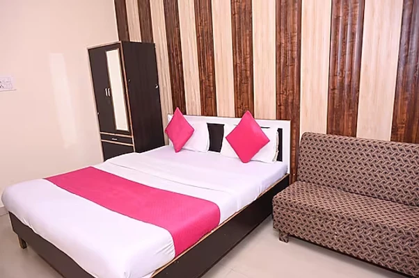 budget hotel in bhelupur, varanasi - hotel pavitri varanasi