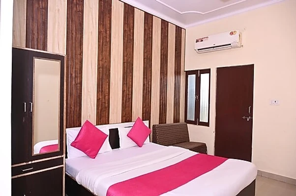 bhelupur, varanasi hotel booking - hotel pavitri varanasi