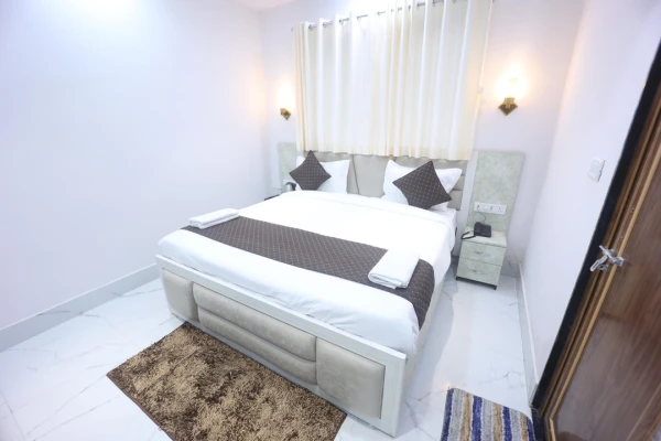 hotel in sigra, varanasi for family - hotel prabhawati palace by signature stayz