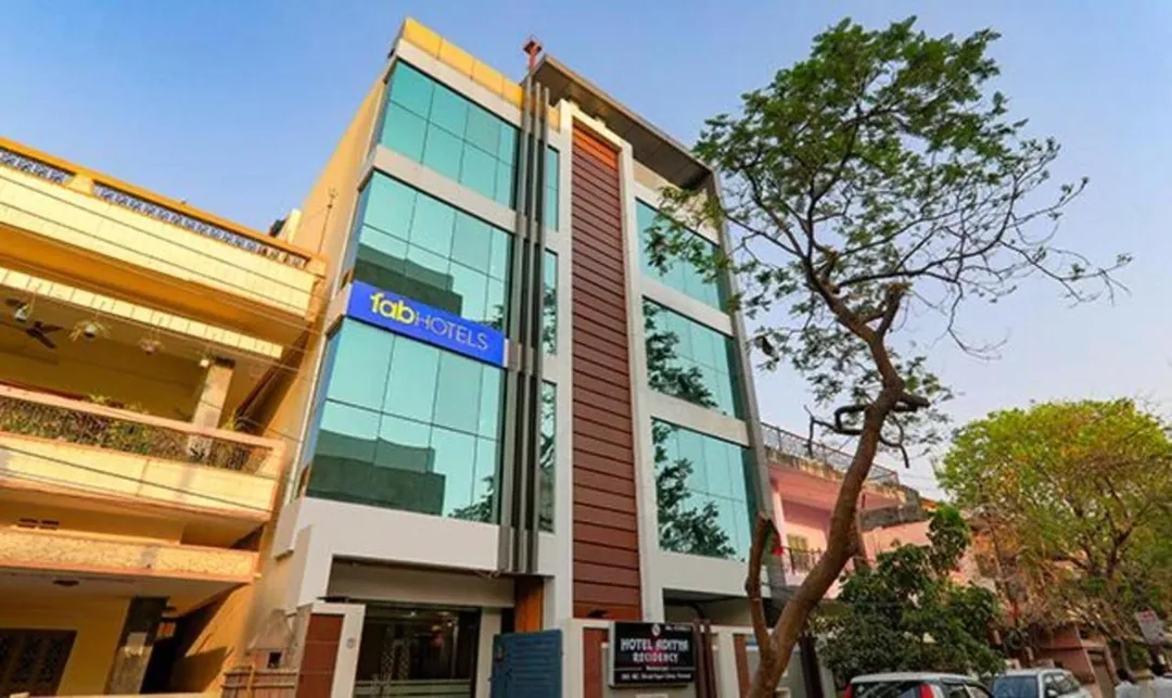 star hotels in premium aditya grand varanasi