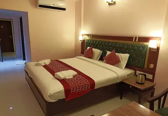 hotel with gym in east coast road, velankanni - daffodil inn