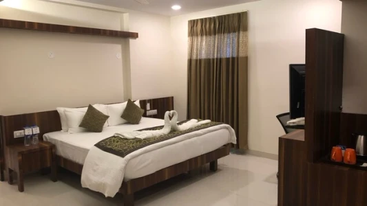 family hotel with pool in mg road, vijayapura - kyriad hotel vijayapura