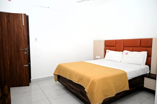 3 star hotel in benz circle, vijayawada - hotel divi grand