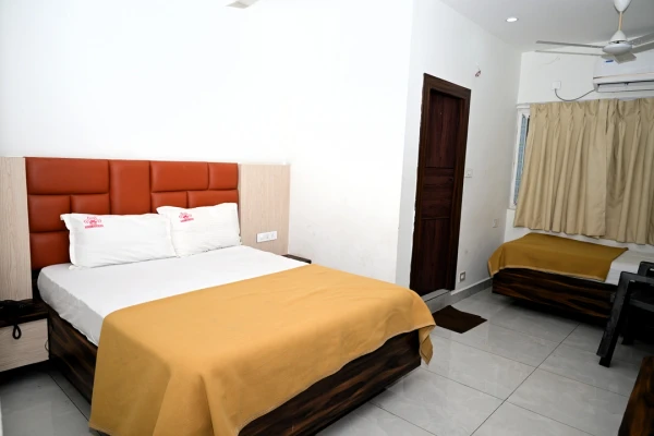 benz circle, vijayawada hotel booking - hotel divi grand
