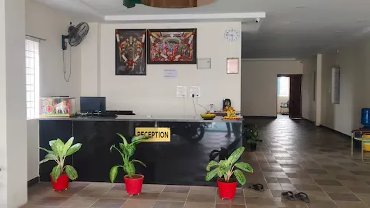 hotel in arundelpet, guntur for couples - hotel kk grand