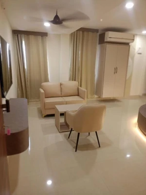 family hotel with pool in labbipet, vijayawada - hotel maruti inn