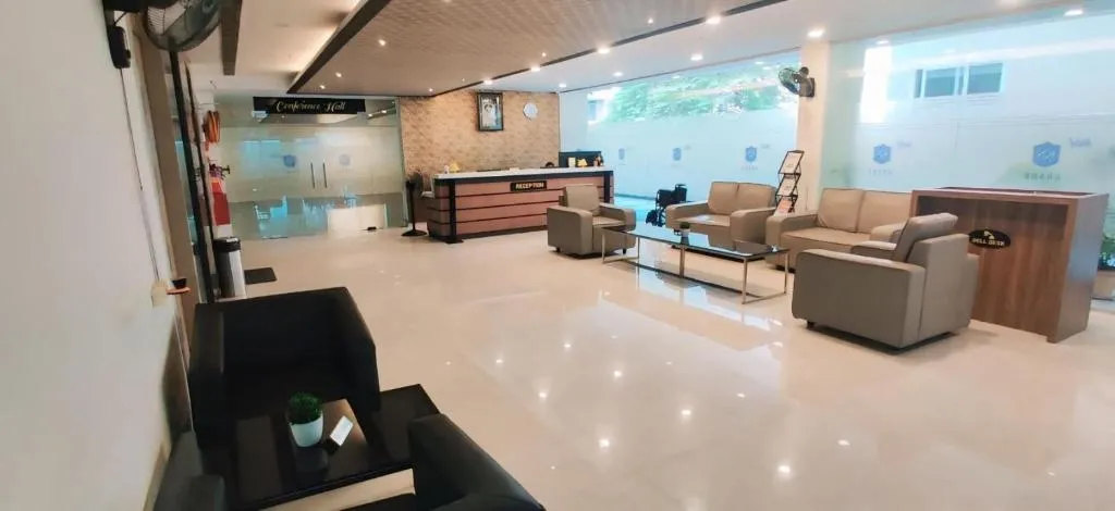 hotel room booking in governor peta, vijayawada - hotel rn grand