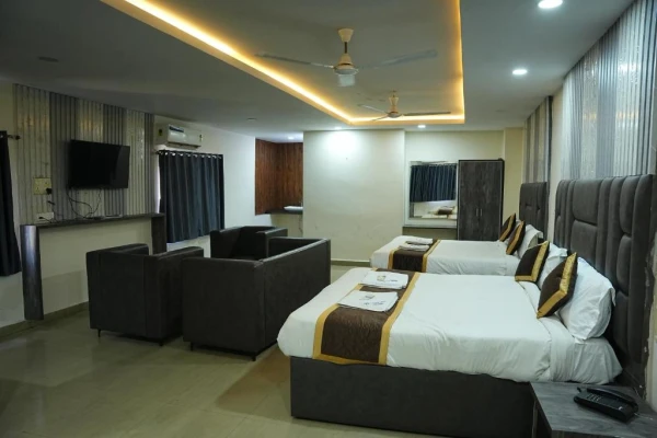 hotel room booking in gandhi nagar, vijayawada - hotel savithas grand