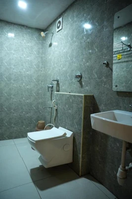 hotel with bar in gandhi nagar, vijayawada - hotel savithas grand