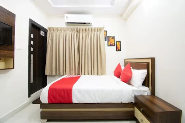 best hotels for few hours in hotel sk7 restaurant, service apartments & hotel rooms vijayawada