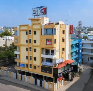service apartment in balaji nagar, vijayawada for 1 day - hotel sk7 restaurant, service apartments & hotel rooms