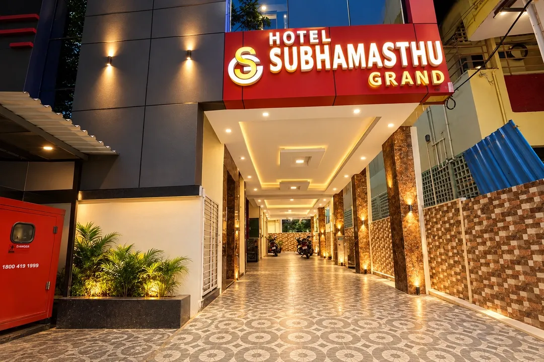 hotel room booking in labbipet, vijayawada - sri subhamastu grand